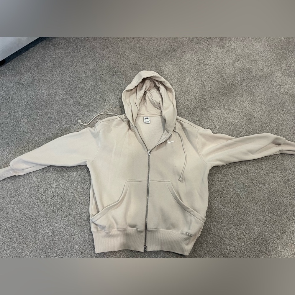 Women's Nike zip up